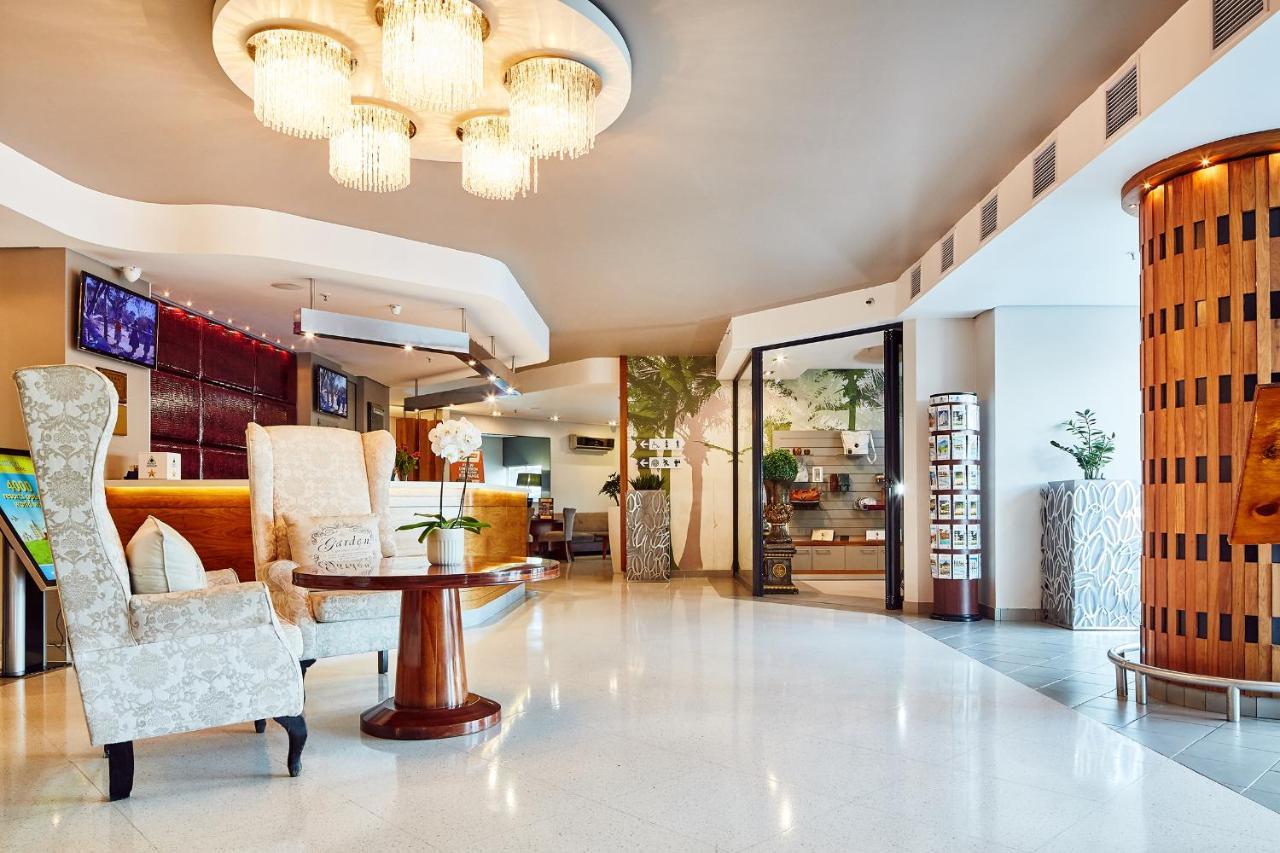 First Group The Palace All-Suite Durban Exterior photo