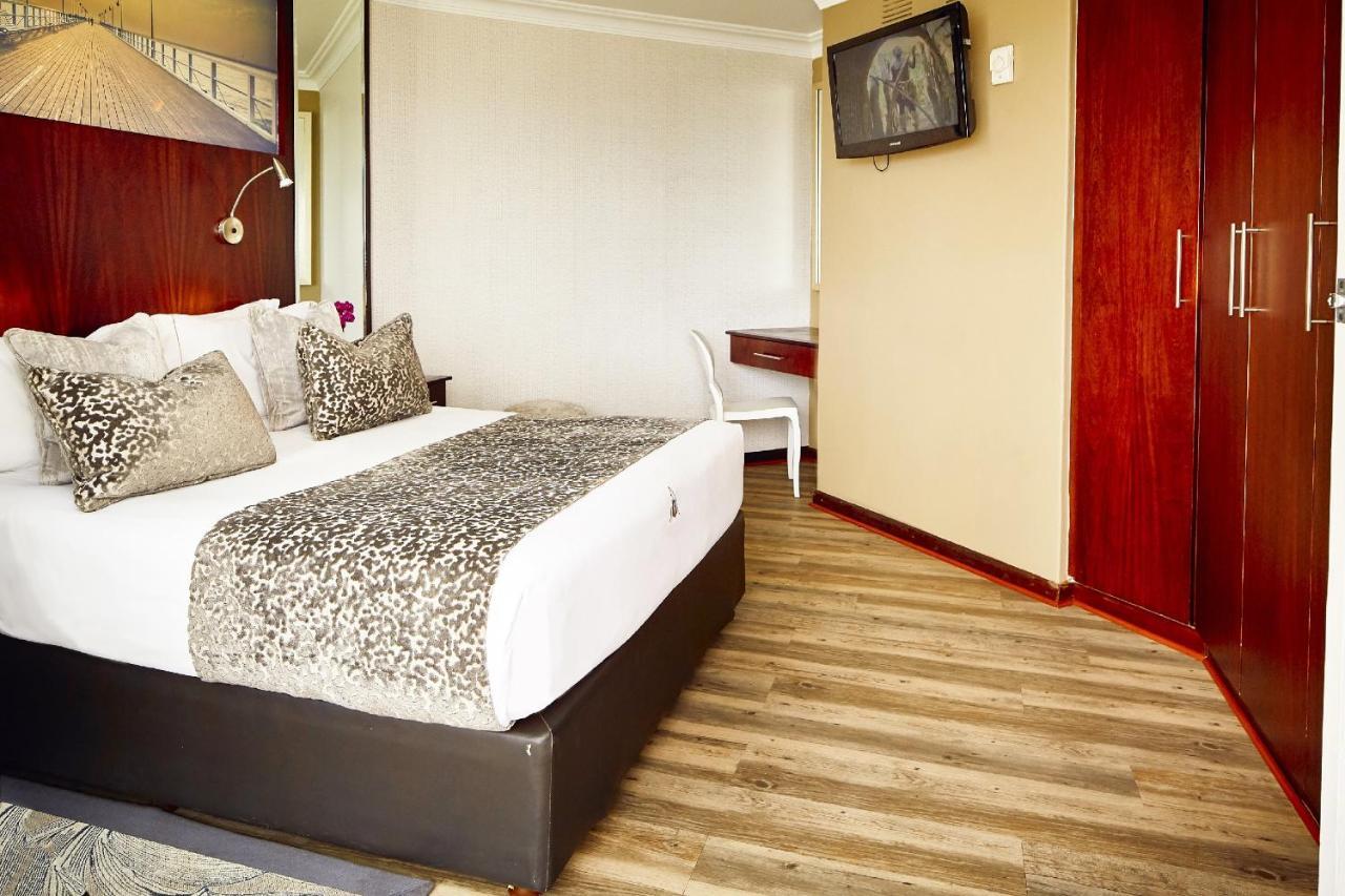 First Group The Palace All-Suite Durban Exterior photo